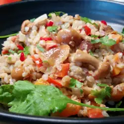 Гречка с грибами, луком и морковью