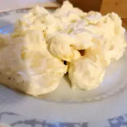 Картофельный салат со сметаной