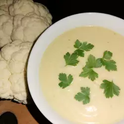Крем-суп из цветной капусты и картофеля