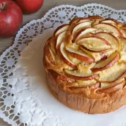 Масляный кекс с яблоками
