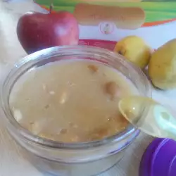 Кисель с яблоком, грушей и печеньем для малышей