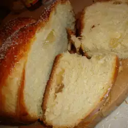 Кулич, замешанный в хлебопечке