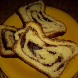 Кулич с джемом