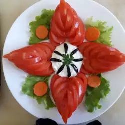 Красивый салат из помидоров
