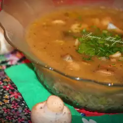 Грибной крем-суп со сметаной