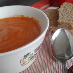 Крем-суп из красной чечевицы и печеного красного сладкого перца