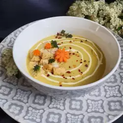 Крем-суп из кабачков с оливковым маслом