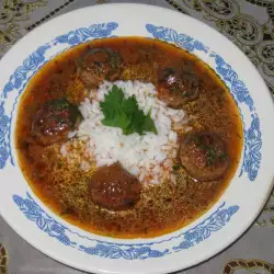 Котлетки-кебаб с белым рисом