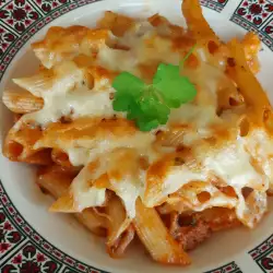 Запеченные макароны Болоньезе