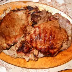 Маринованные стейки с унисоусом и красным вином