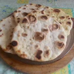 Мягкий арабский хлеб пита