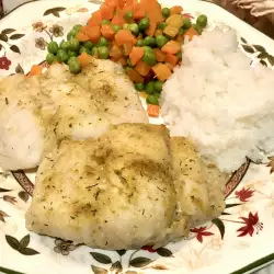 Рыба в духовке с рисом