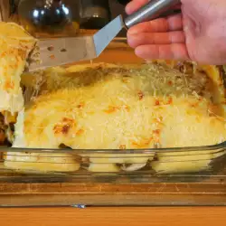 Мексиканские энчиладас с мясным фаршем и брынзой