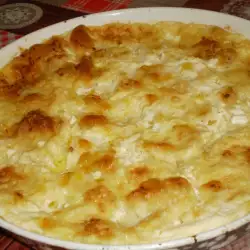 Молочная баница с брынзой