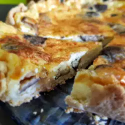 Киш с грибами и сливками
