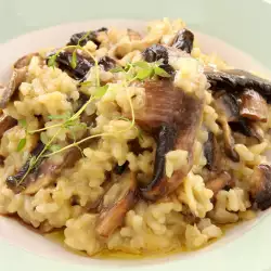 Рис в духовке с грибами