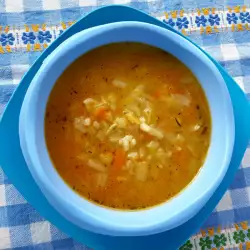 Рисовый суп с луком-пореем