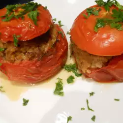 Блюда с грибами и помидорами