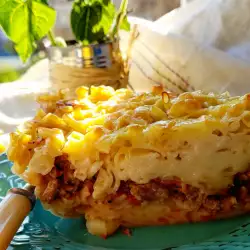 Греческое пастицио с макаронами и мясным фаршем