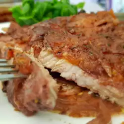 Болгарская кухня со свиными отбивными