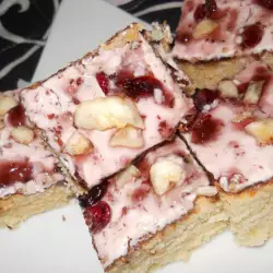 Пирог, политый кислым молоком
