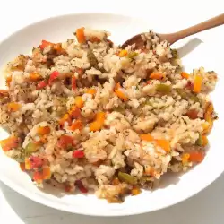 Рис с репчатым луком без мяса