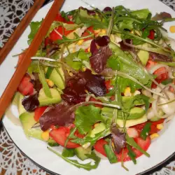 Праздничный салат с рукколой