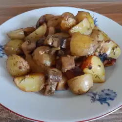 Молодой картофель запеченный с грибами