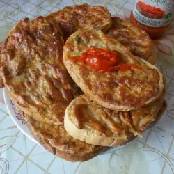 Самые вкусные бутерброды с фаршем в духовке