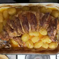 Фаршированный кролик в духовке с картошечкой