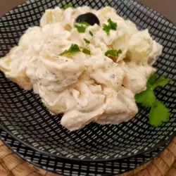 Картофельный салат с майонезом