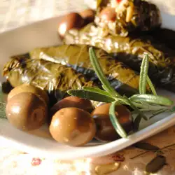 Блюда с рисом и оливками