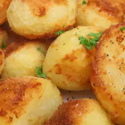 Запеченная картошка с панировочными сухарями