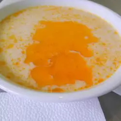 Телячья шкембе чорба со сливочным маслом и морковью
