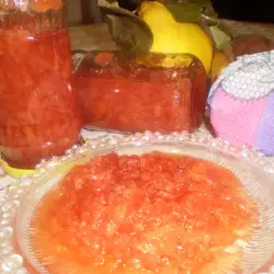 Ароматное варенье из молотой айвы