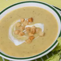 Картофельный суп с чесноком