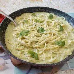 Спагетти с сыром без мяса