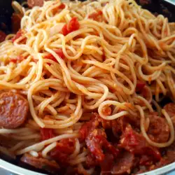 Спагетти с репчатым луком