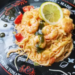 Спагетти с чесноком без мяса