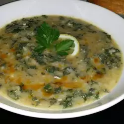 Суп из крапивы с петрушкой