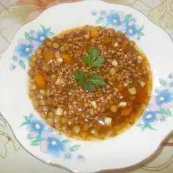Суп из чечевицы с гречкой и чесноком