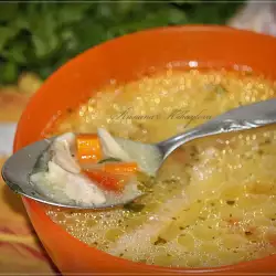 Куриный суп с морковью