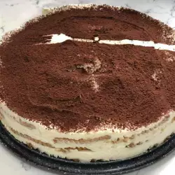 Торт с маскарпоне и печеньем