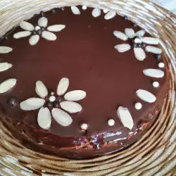 Мини шоколадный торт с ореховым коржом