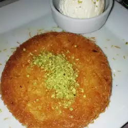 Турецкий десерт Кюнефе