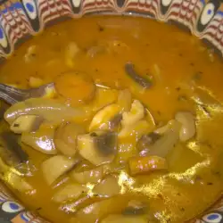 Грибной суп с бульоном