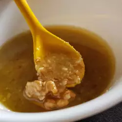 Ореховый дрессинг