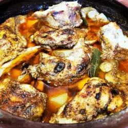 Крольчатина с грибами и картофелем