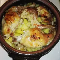Легкая запеканка с целым кроликом и пивом