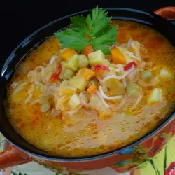 Низкокалорийный овощной суп для очищения и похудения